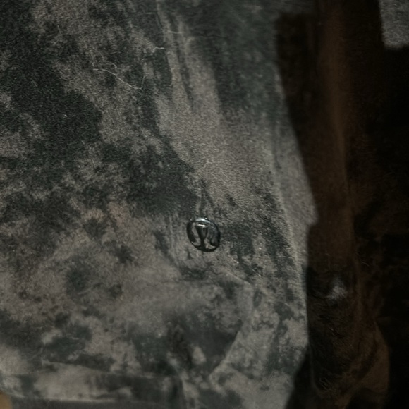 Lululemon jacket - Picture 3 of 3